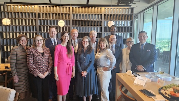 ABA President Mary Smith meets with legal leaders in Nashville