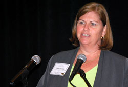 TBA Access to Justice Committee chair Deb House