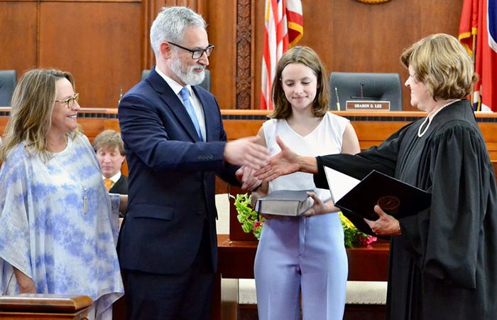 Knox Swearing In Ceremony