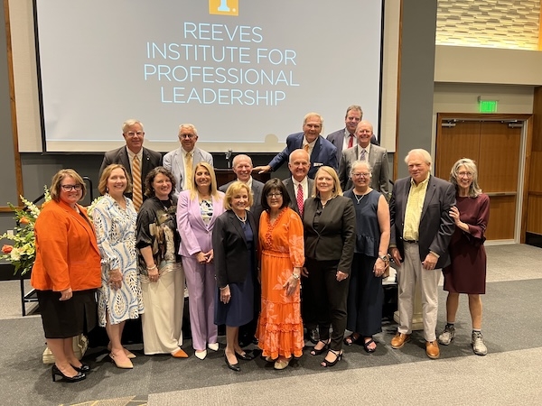 TBA past presidents gather at dedication of UT's Reeves Institute for Professional Leadership